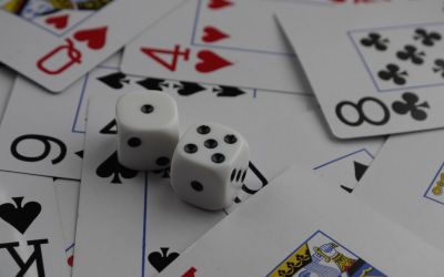 Póker Világbajnokság Online: Szuper Cirkusz és Bajnokság!