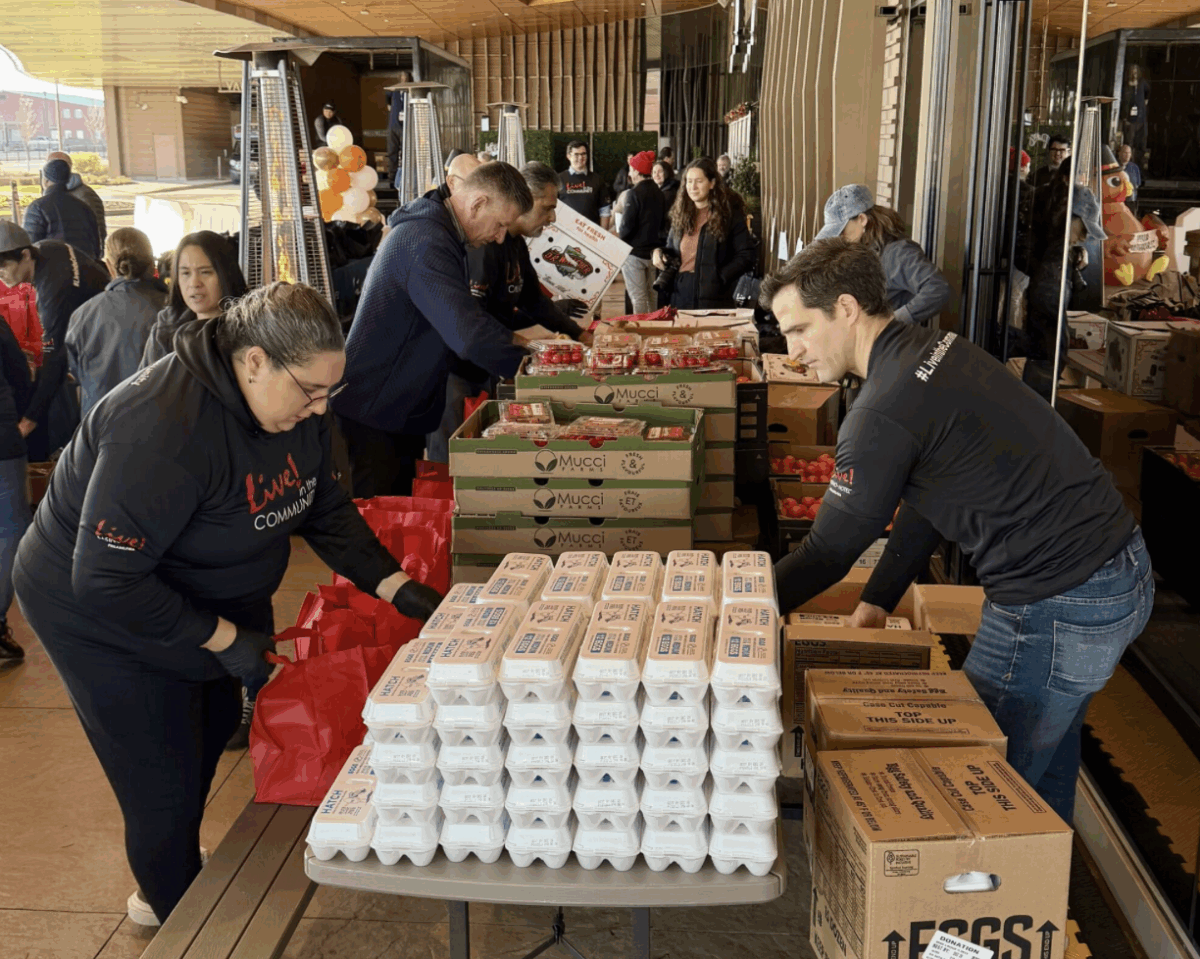 Kaszinók segítenek: Hálaadásra pulykavacsorát osztanak!